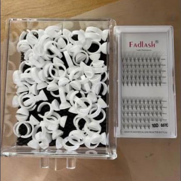 Everything you need to start LASHING - Picture 4 of 9